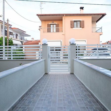 Anna Apartment นิกิติ ภายนอก รูปภาพ