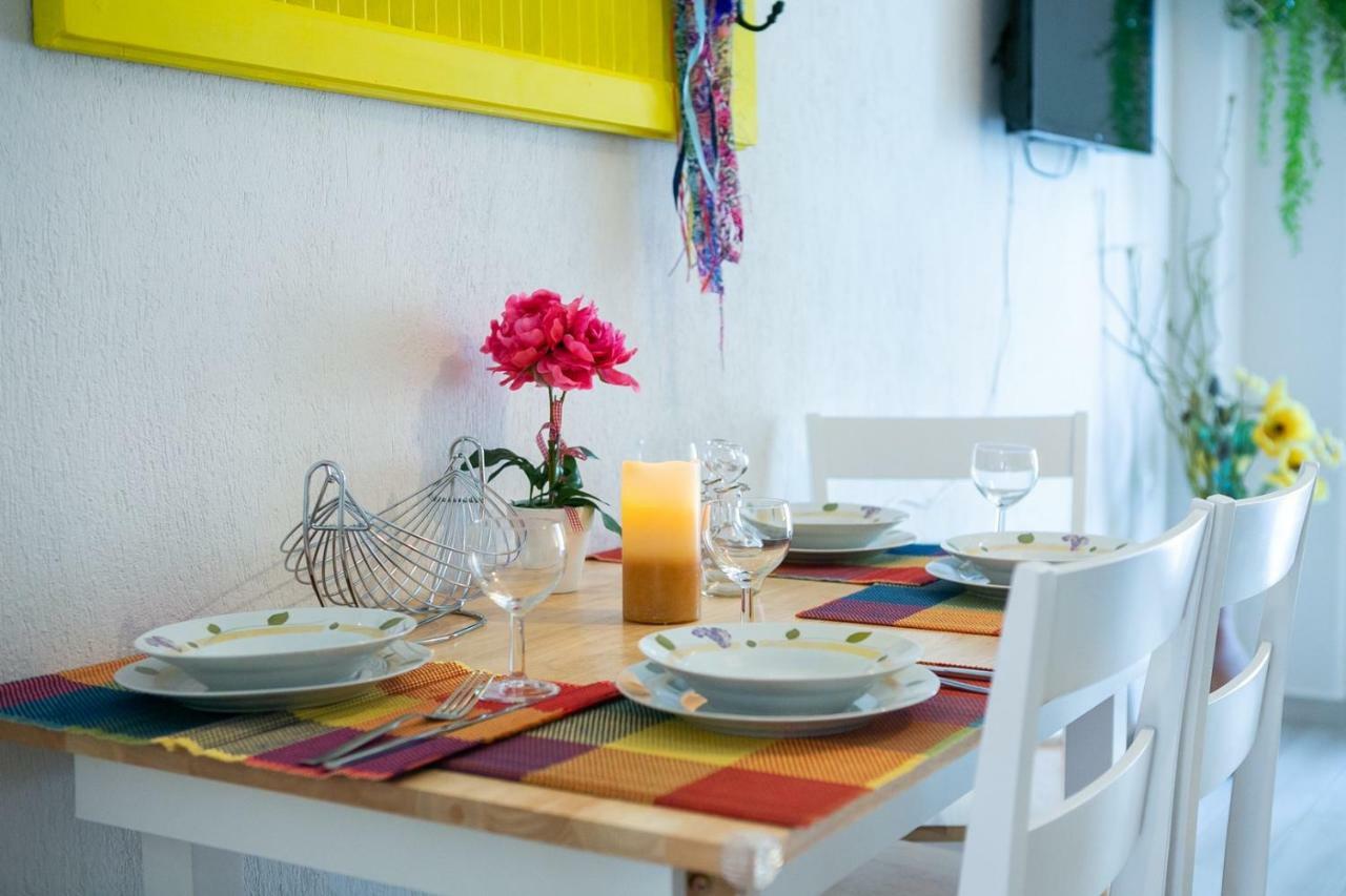 Anna Apartment นิกิติ ภายนอก รูปภาพ