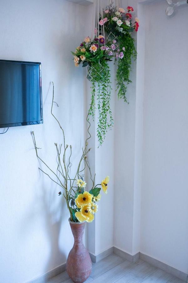 Anna Apartment นิกิติ ภายนอก รูปภาพ