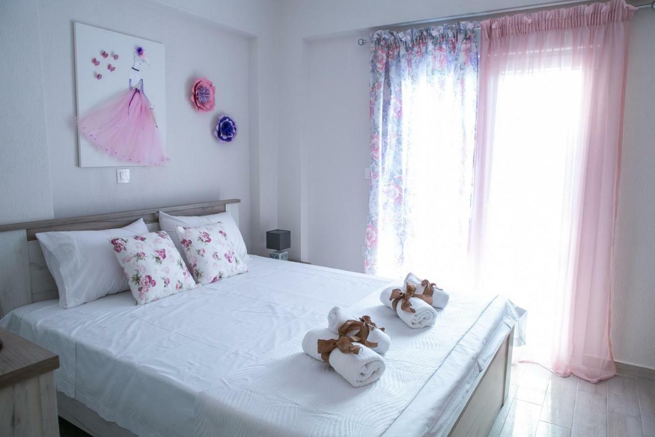 Anna Apartment นิกิติ ภายนอก รูปภาพ